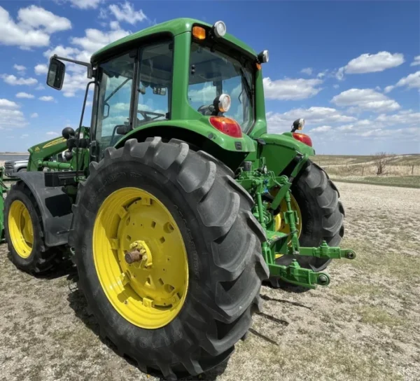 JOHN DEERE 6430 Premium 2011 – Image 3